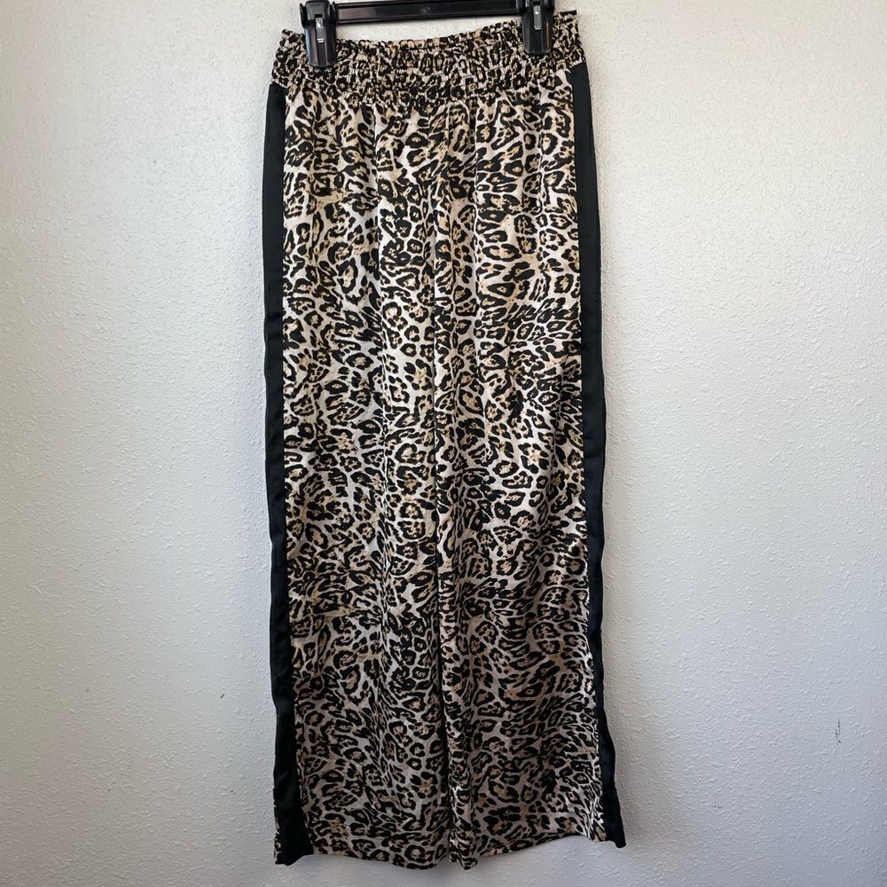 NWT INC International Concepts Leopard Print Wide Leg Pants Size L